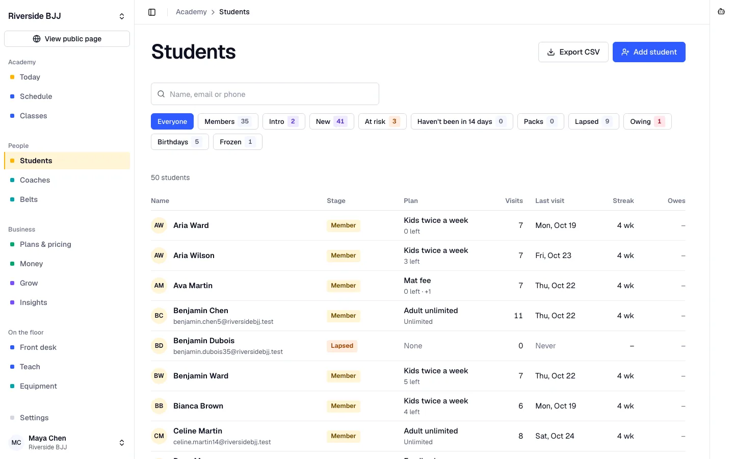 Bookify Martial Arts student list with belts, plans and last visit.
